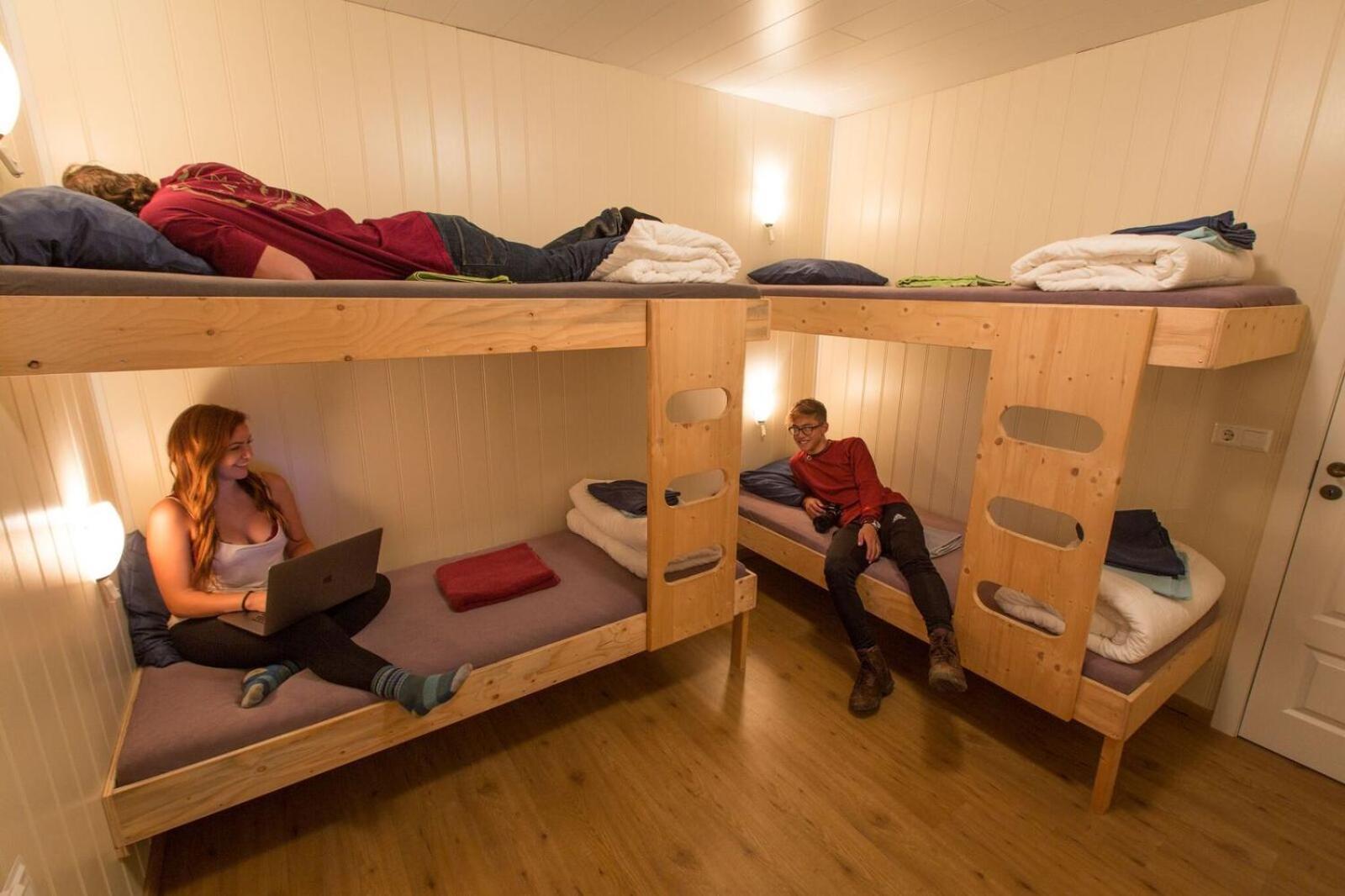 Vik Hostel Экстерьер фото